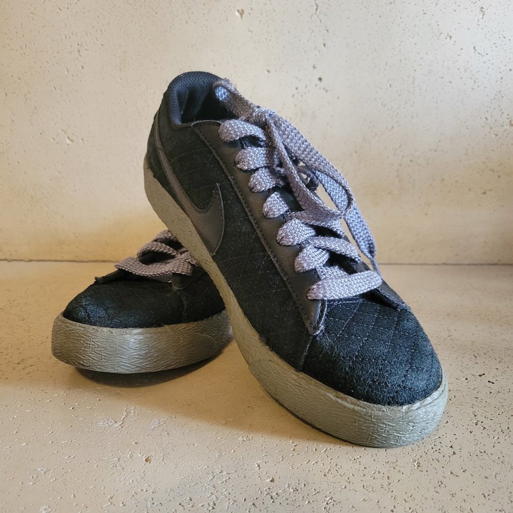 Nike Suede Lifestyle Shoe